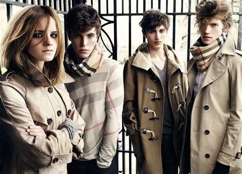 catwalk burberry|Burberry photoshoot.